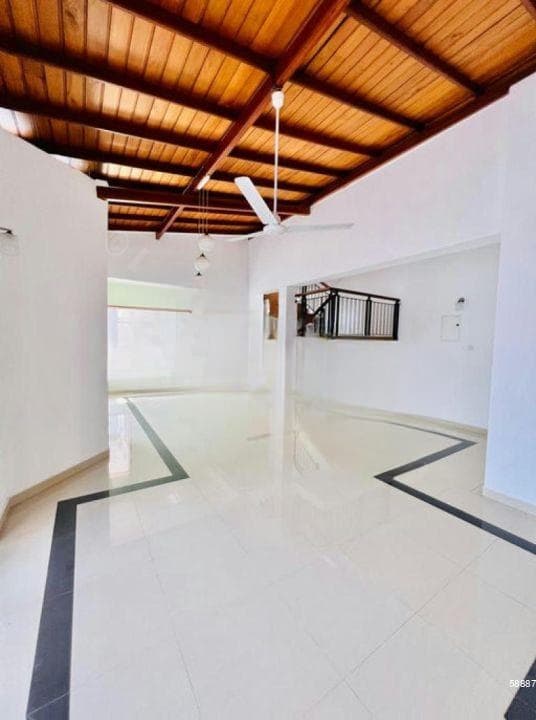 05 Bedroom Unfurnished 02 Storied House for Rent in Nawala (A5906)-RENTED
