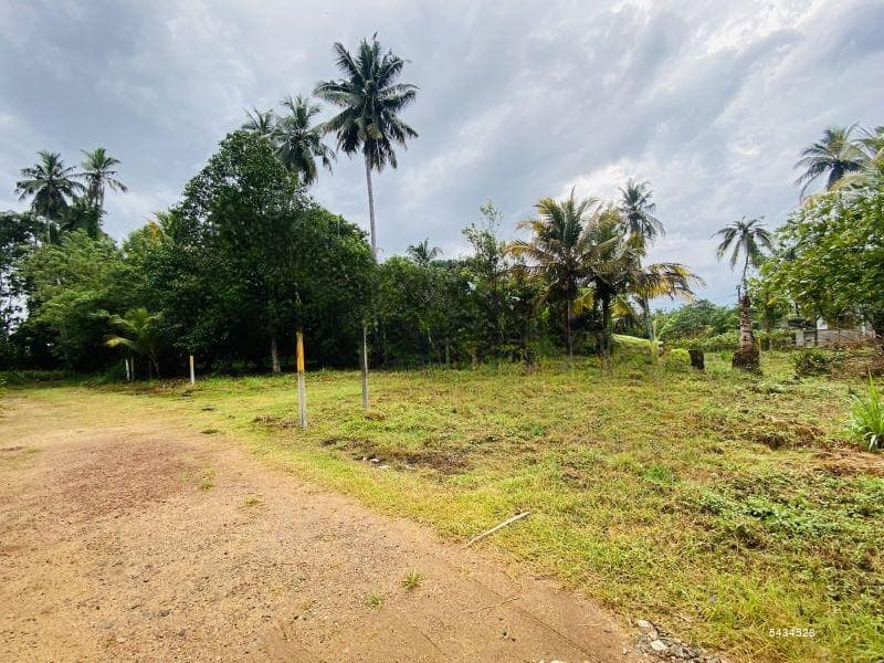Few Land Blocks for Sale at Gothatuwa, Close to Rajagiriya & Baseline Road, Dematagoda