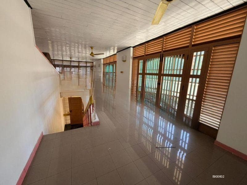 Spacious 2-Floors Commercial Space for Rent – Palmyrah Avenue, Colombo 03!