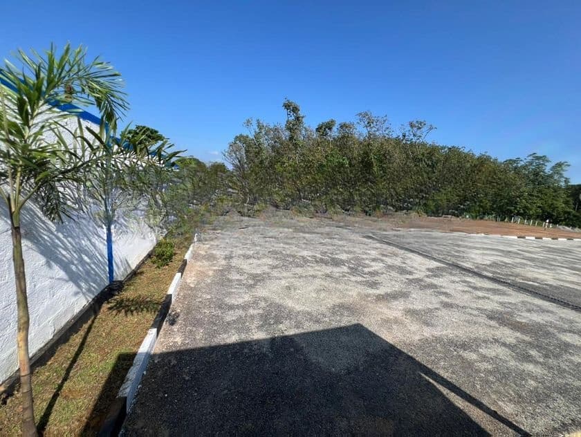 හයිලෙවල් පාරට මායිම්ව සුපිරි ඉඩමක් - කොස්ගම