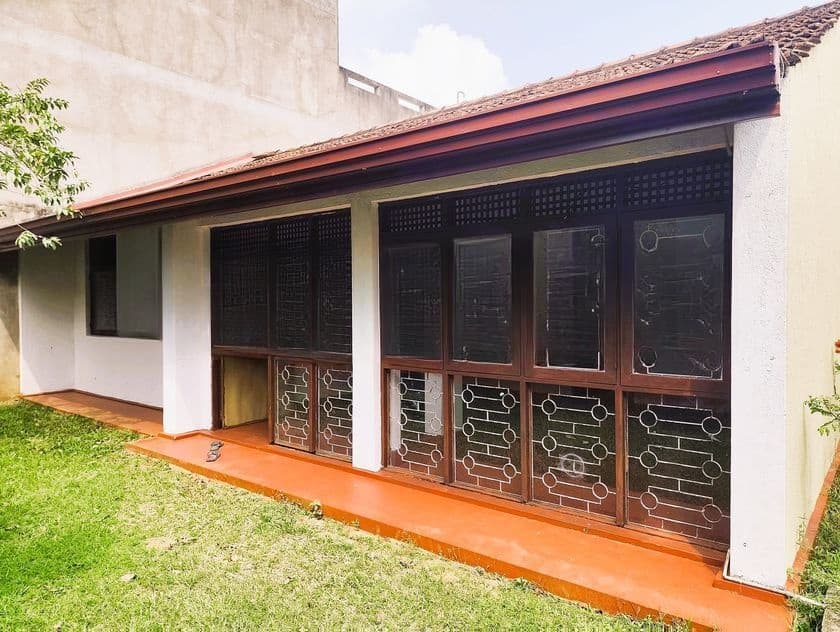 නිට්ටඹුව – රන්පොකුණුගම නිවාස සංකීර්ණයෙන් වටිනා නිවසක්/ SA 10907