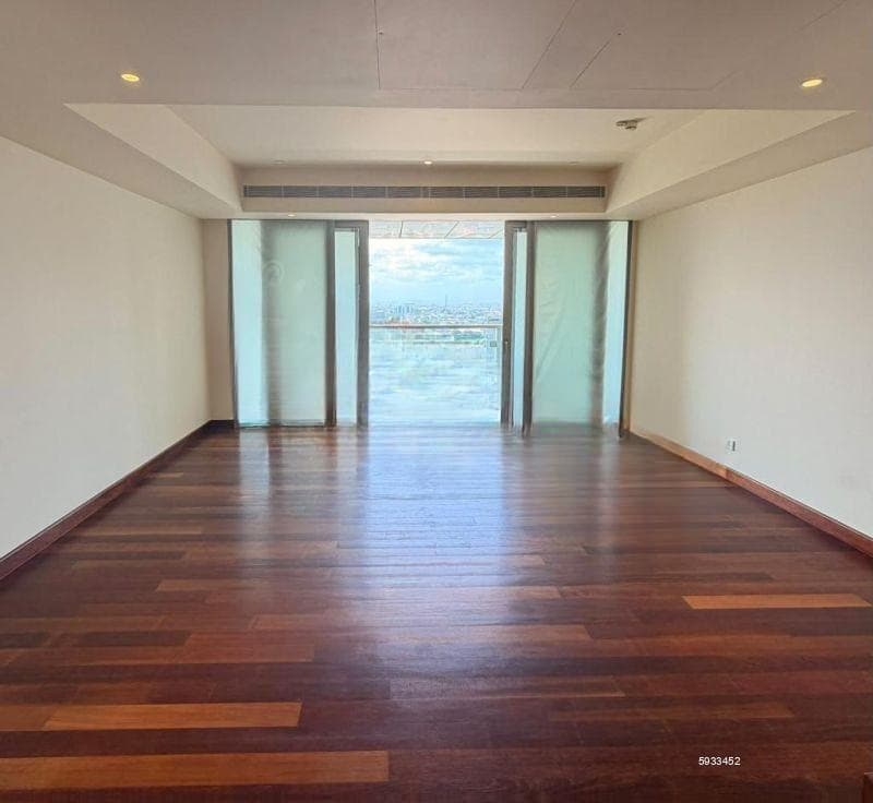 Suits Tower Cinnamon Life - Colombo 02 | 117 Million (EM068VE)