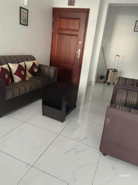 Blue Ocean - 04 Bedroom Unfurnished Apartment for Sale in Colombo 04 (A2905)-SOLD