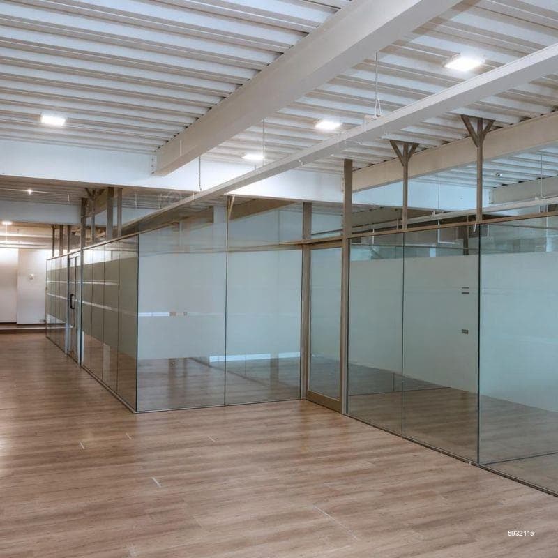 Office space for rent Bordering Colombo 02 | LKR 2,000,000 /= (Negotiable) (EM056AT)