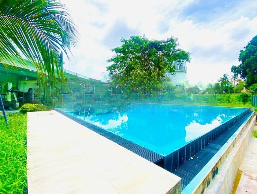 Near Bypass Road / 3 Storied Luxury House in Piliyandala
