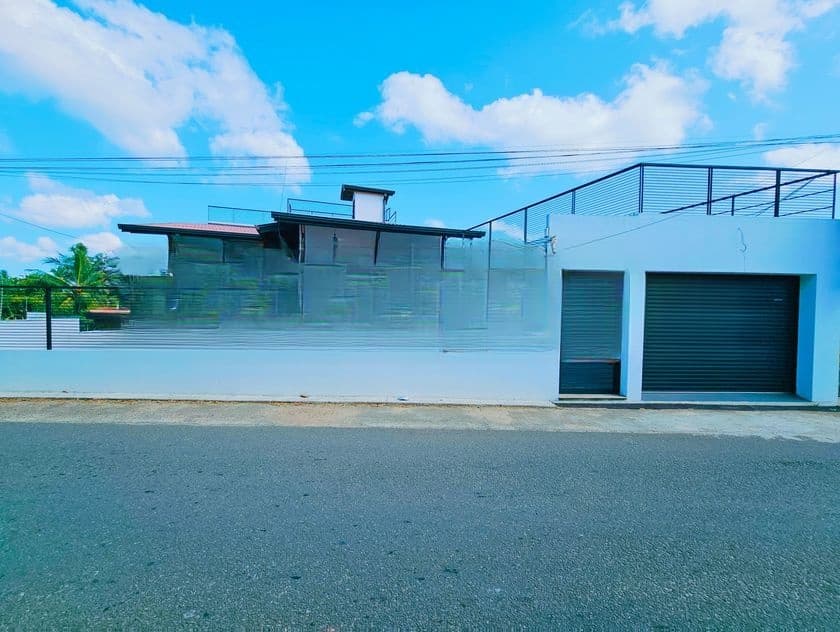 Brand New Modern Luxury 2-Story House for Sale – Hokandara