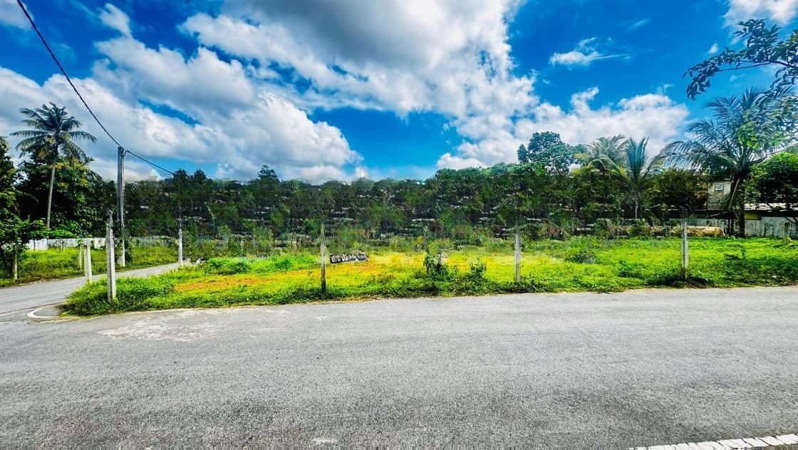 Kadawatha Valuable Land for Sale