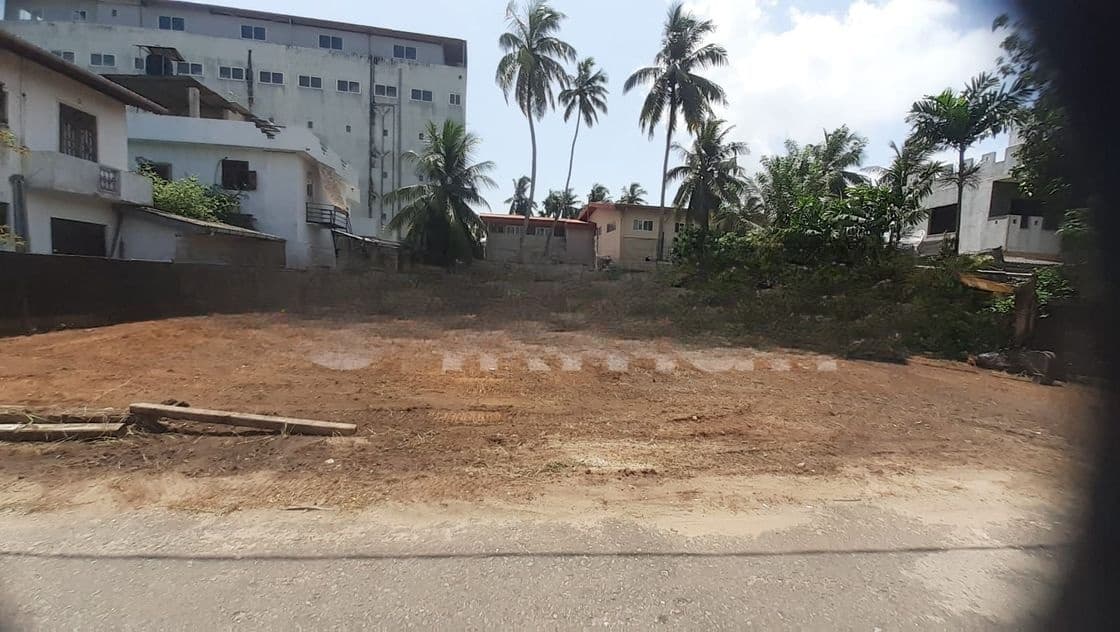 20 Perch Commercial Land for sale in Uswetakeiyawa (C7-10319)