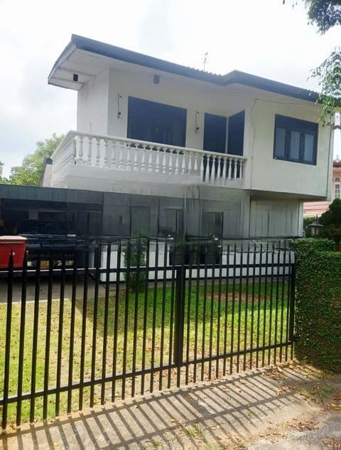 Beautiful 2-Storey House for Sale in Piliyandala (HS110)