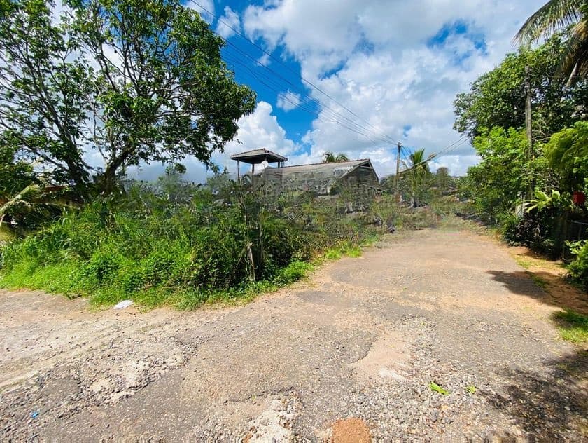 9.5 Perches Land For Sale 600m to Cargills Athurugiriya