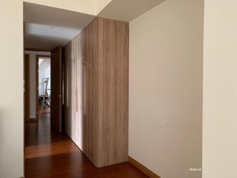 Spacious 3 BHK Apartment in Colombo 2 - 2271 sq ft