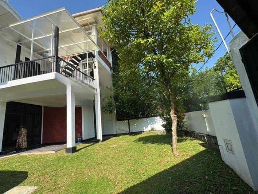 House for Rent in Battaramulla ( File No 5499 B) Pipe Road