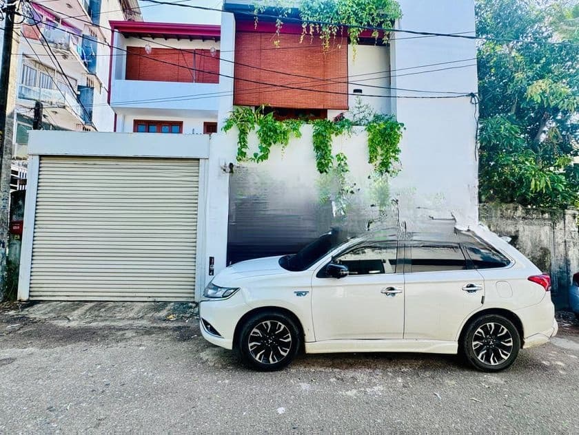 Newly Built Luxury Condominium Apartment for Sale Nugegoda