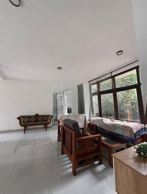 Two Storey House for Sale in Thalawathugoda Ds408099