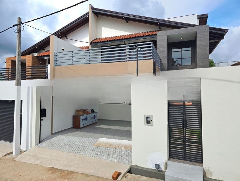 Newly Built Luxury 2 Storey House for Sale in Battaramulla