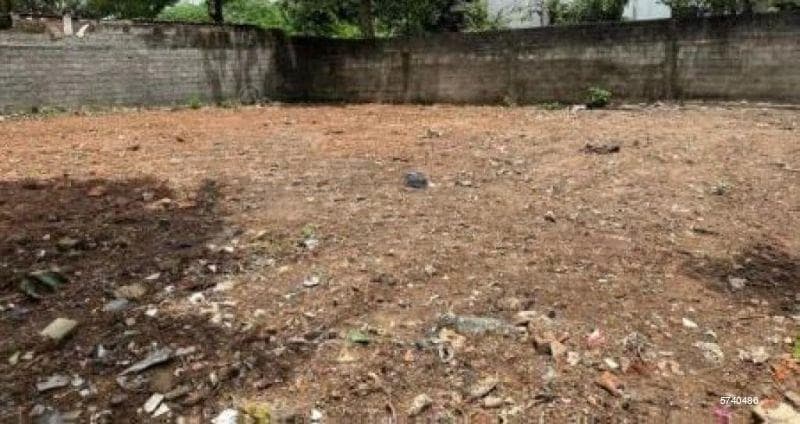 10 perches bare land for sale in Nawala for Rs. 5 million (per perch)