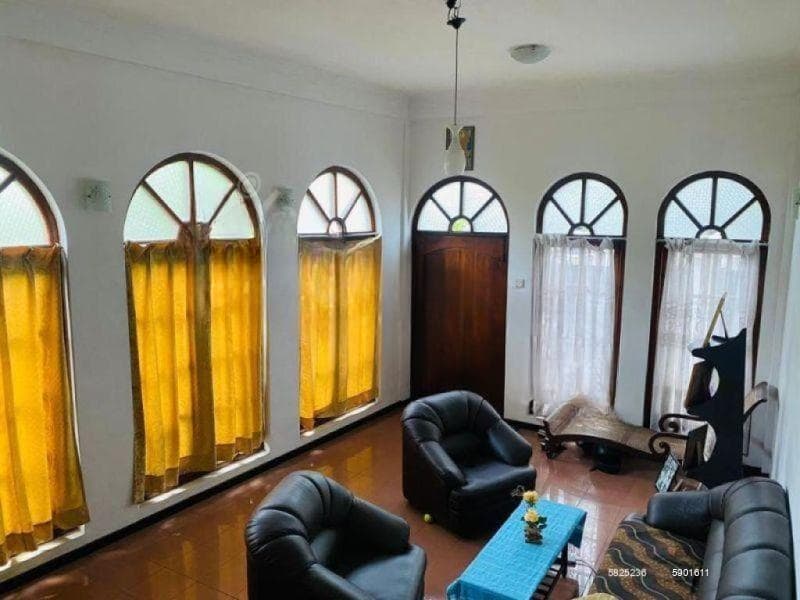 House for Sale in Mirihana – Nugegoda | 5 BR – 8.25 Perches – LKR 47 Million | KO-750