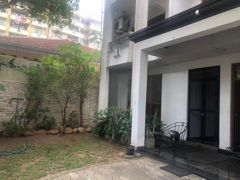 Apartment For Rent in Bambalapitya Terrace Colombo04
