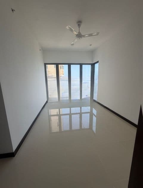 Colombo 2 Trizen 02BR Apartment For Rent (NK11392)