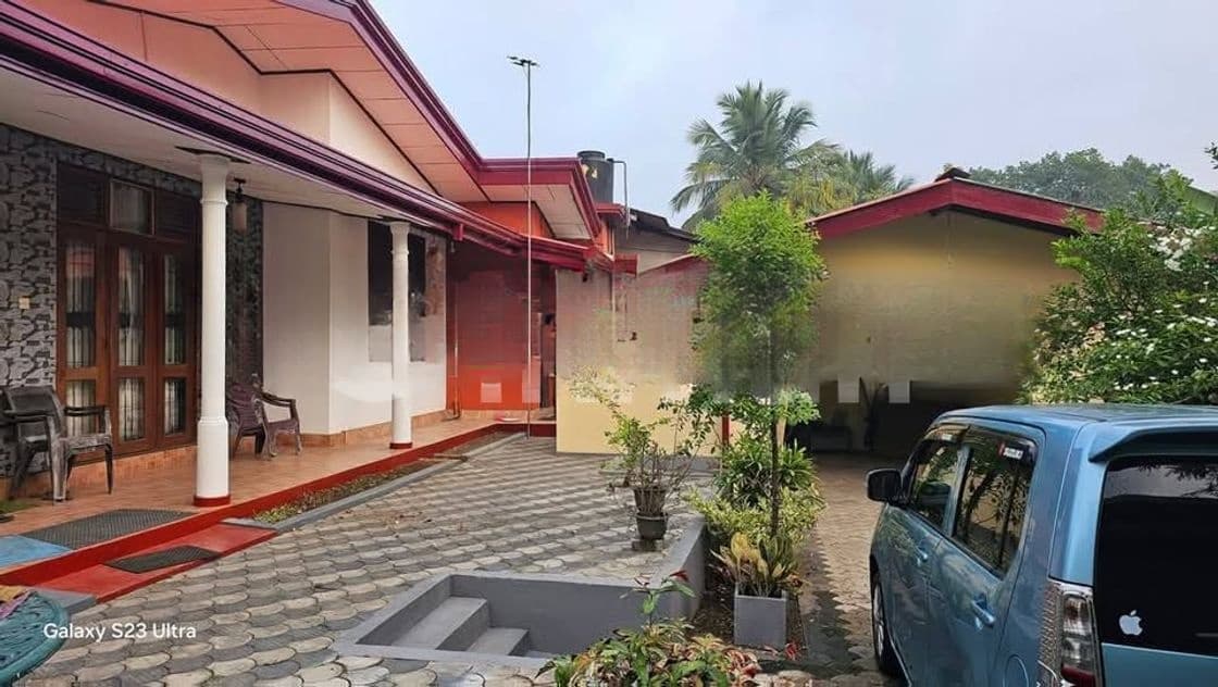 House For Sale Athurugiriya Habarakada