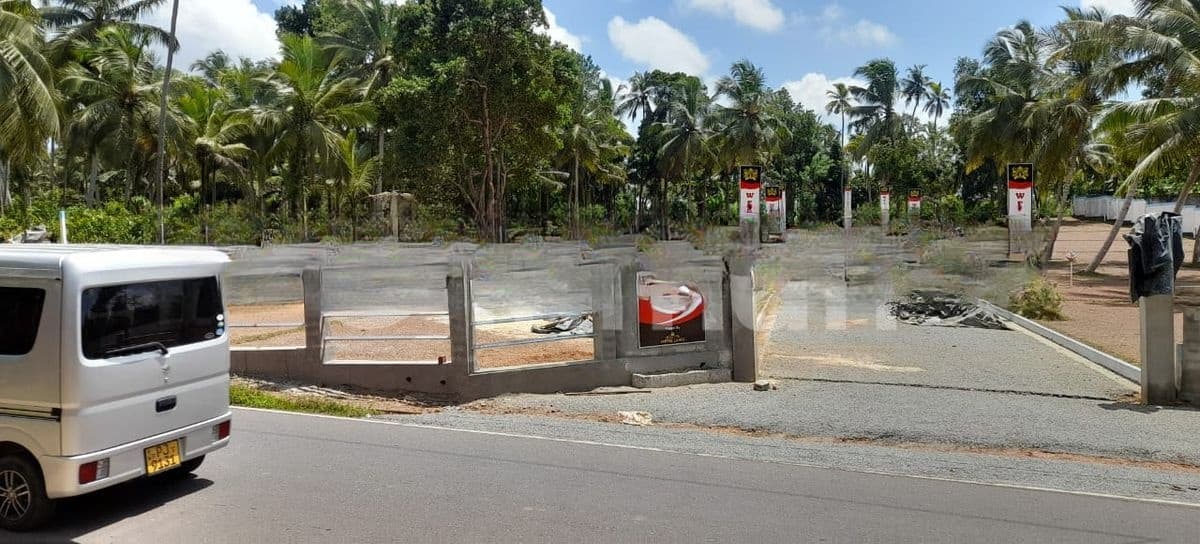 Kandana Luxury Land Plots for Sale Facing Ganemulla Bus Road