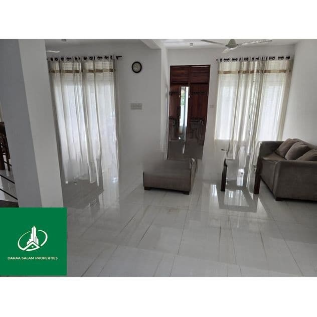 Luxurious 2story Single House 5 Rooms Mortuwa