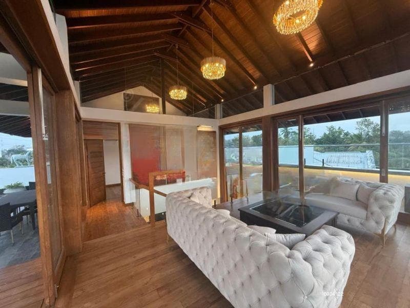 Ultra-Luxury 6 Bedroom Residence for Sale – Battaramulla | LKR 450,000,000 (EM140RK)