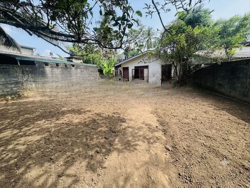 ( YS-1120) Valuable Residential Bare Land Sale in Kottawa