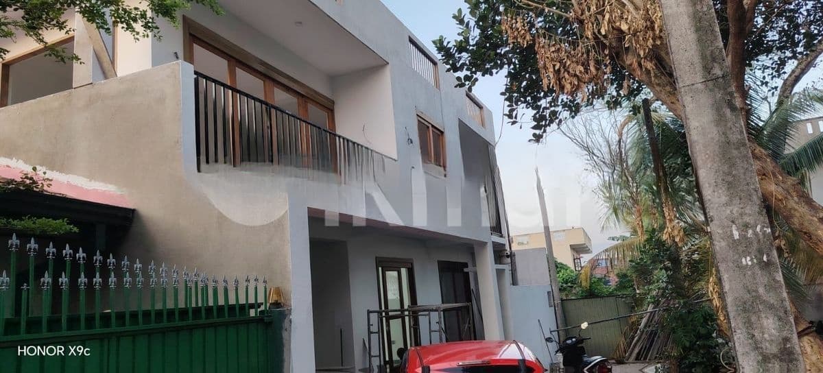 Luxury Brand New House for Sale in Boralesgamuwa