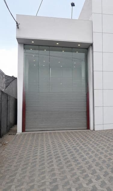 COMMERCIAL BUILDING FOR SALE IN KIRIBATHGODA (SP1243)