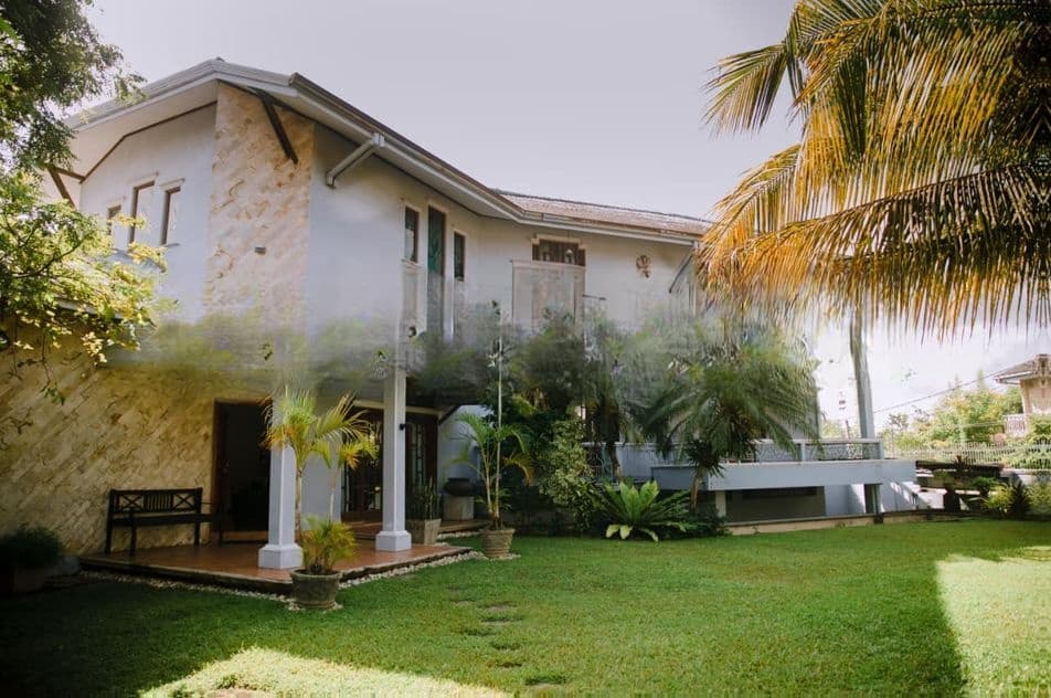 4BR Luxury House for Sale in Wattala (HS4636)