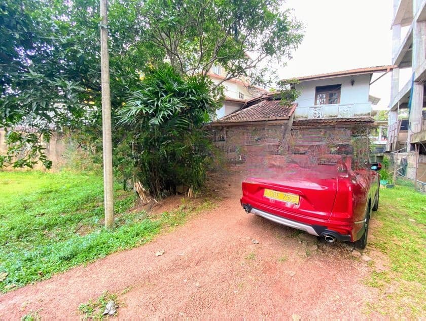 (ARN544) 25 P LAND With 02 Story House SALE AT Kottawa Junction