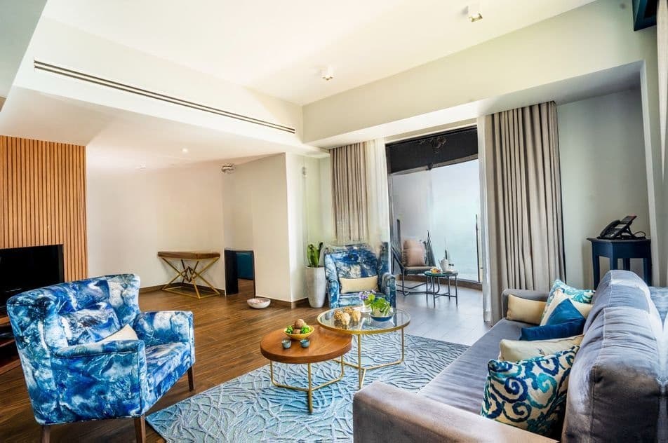 Colombo 03 - Fully Serviced Luxury Apartment for Rent