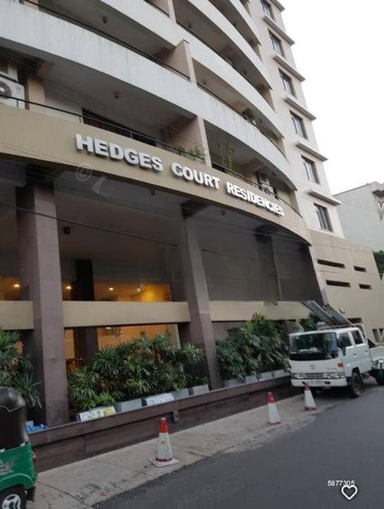 (SU504)🏢✨ Luxury 3BR Fully Furnished Apartment – Hedges Court Residencies, Colombo 10 ✨🛋️