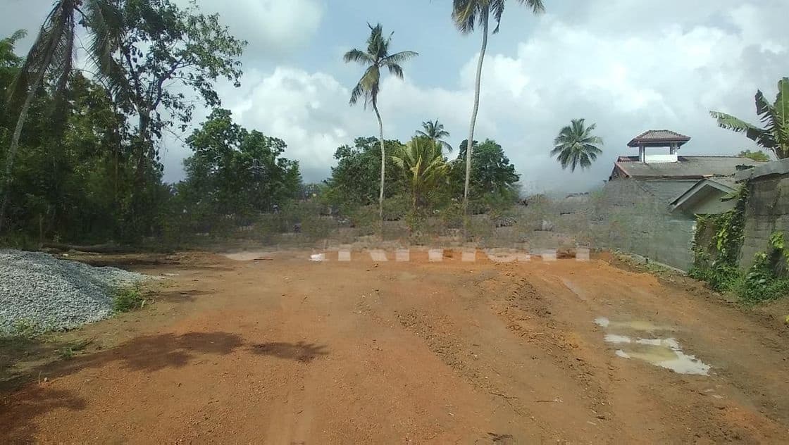 Yakkala Land