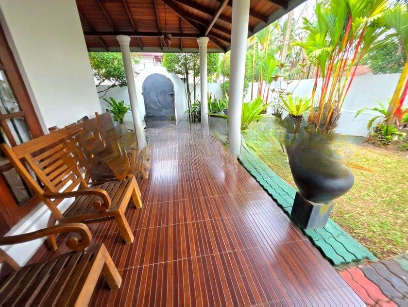 Luxury House For Sale in Mattegoda