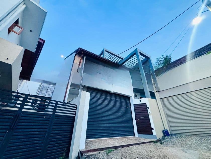 Luxury House for Sale in Kotte | 11.5 Perches