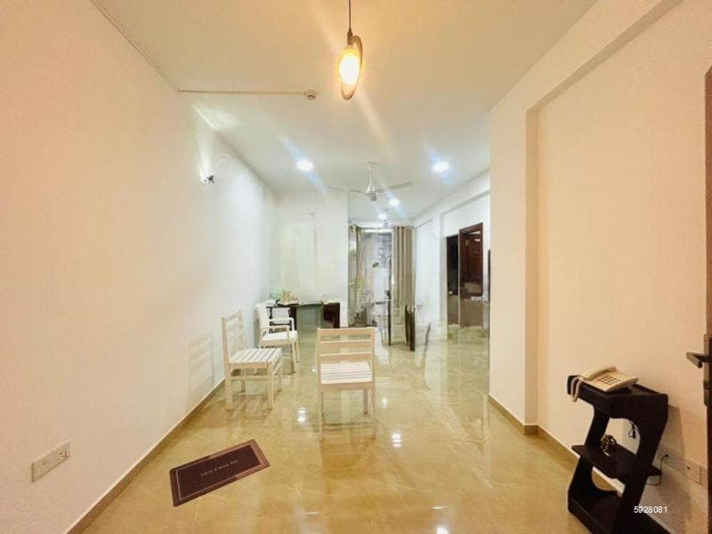 Wellawatta Modern 3-Bedroom Apartment | Land Side For Sale
