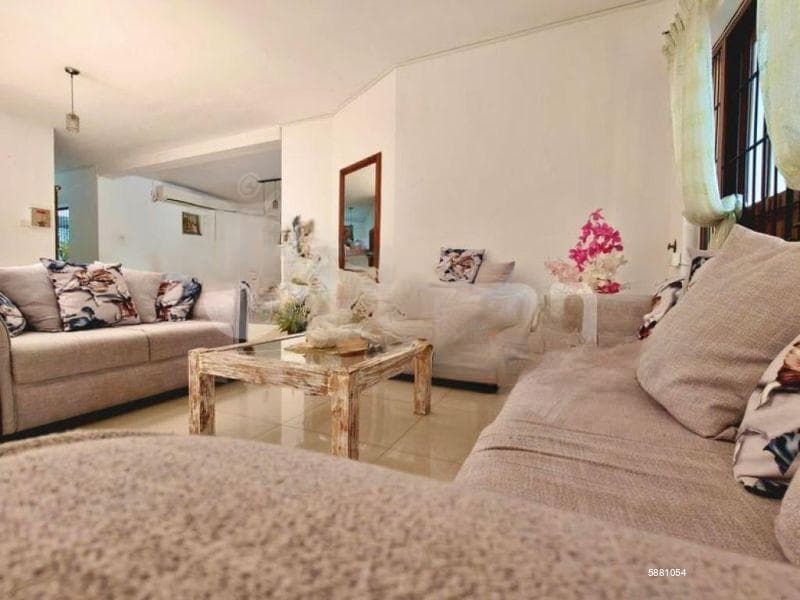 House For Sale In Borella (file No 44e)