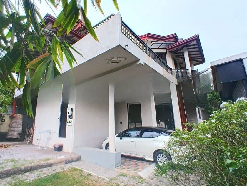 Modern 5BR Luxury Home for Sale – Kottawa (Horahena)