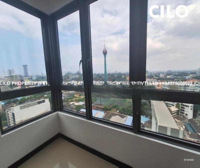 3 bedrooms with parking ~brand new direct lotus tower view ~for sale Trizen Colombo 2
