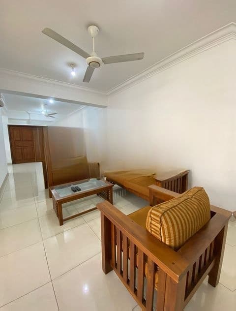 Apartment for Long-Term Stay in Colombo 05. (CSMP601)