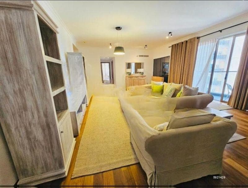 4BR Apartment for Rent at Empire Residencies, Colombo 2.