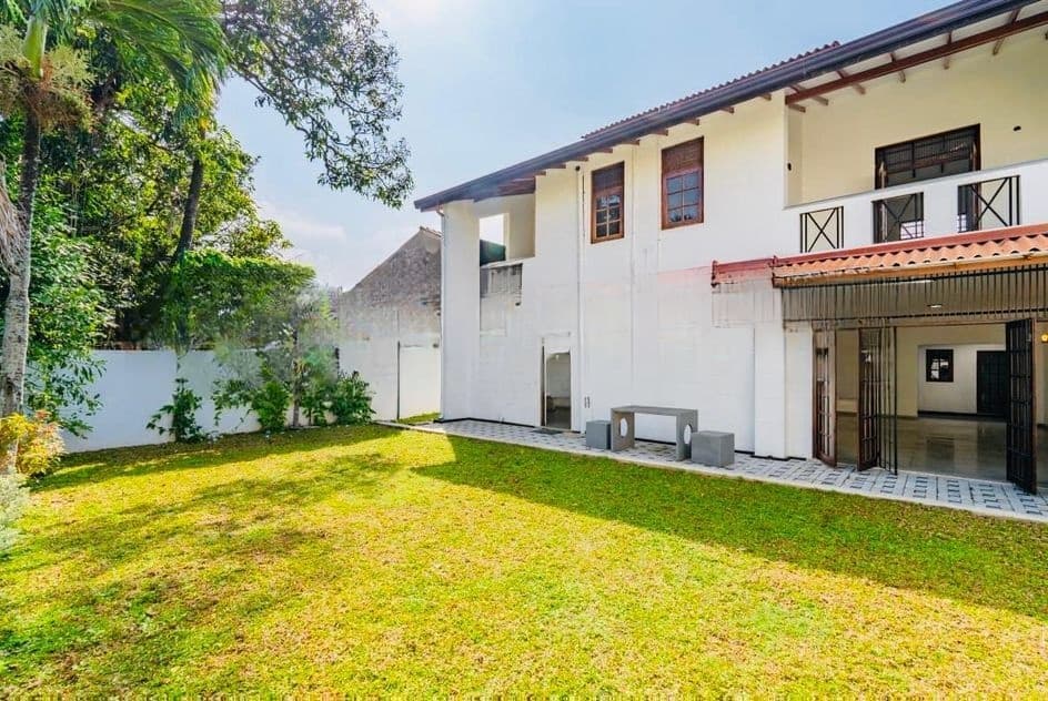 Water Front 02 Storey House for Sale in Suriyamal Mw Delkada Nugegoda
