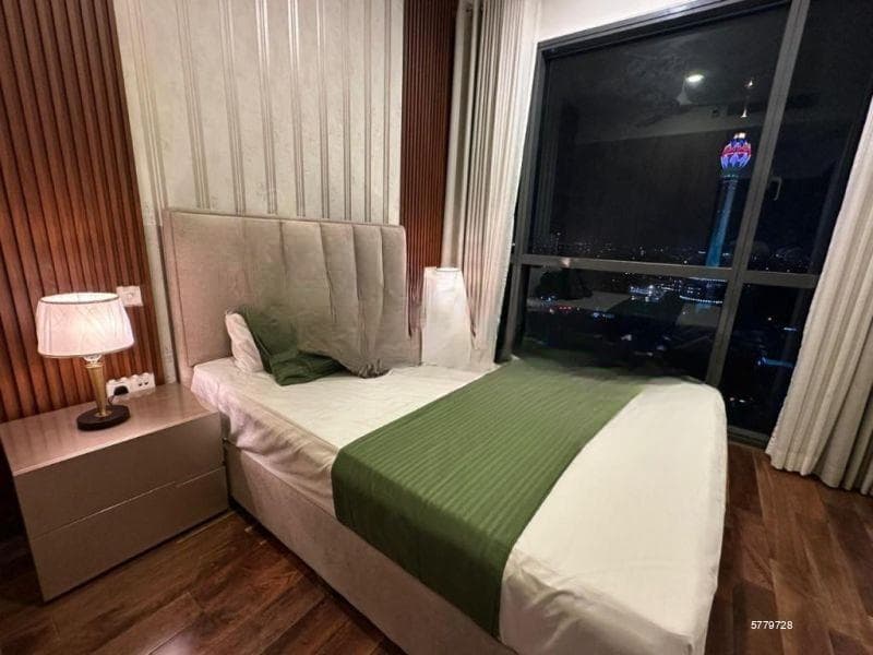 Twin Peaks 2 Bedroom Fully Furnished apartment for rent