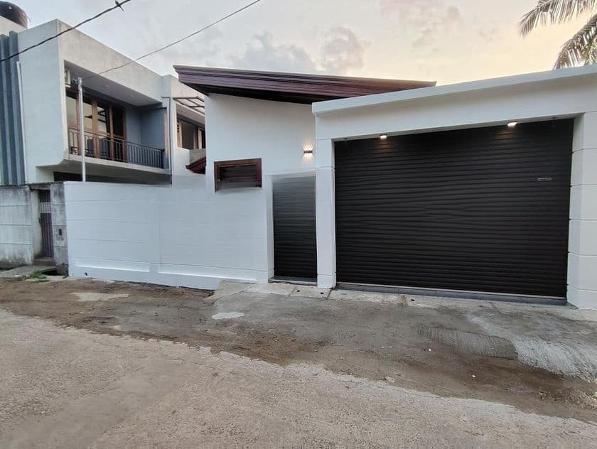 Brand New Single House for Sale in Kottawa