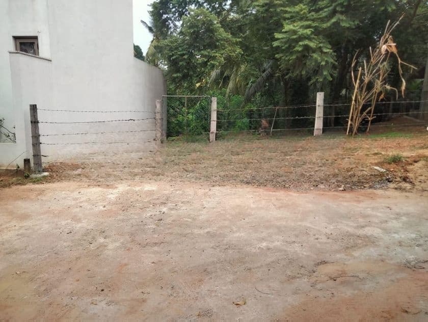 Land for Sale in Aturugiriya