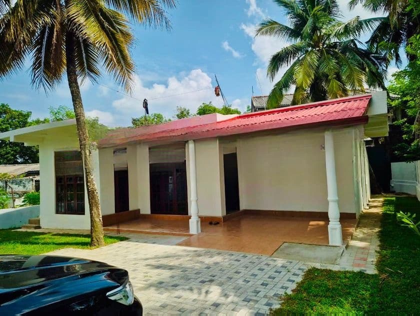 House for Sale –Malabe-Only 600m to SLIIT Campus