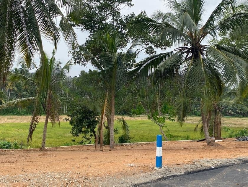 කඩවත Land for Sale