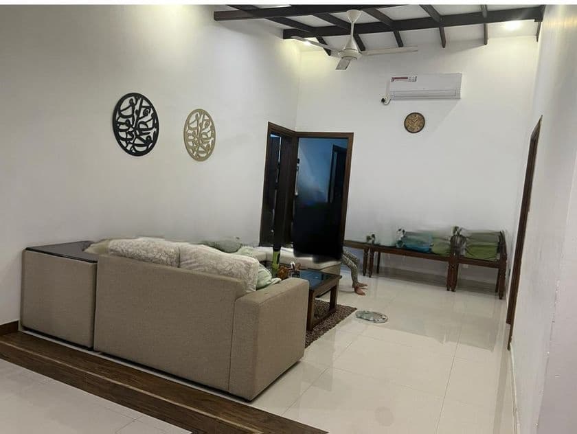 Colombo 05 - 04 Bedroom Furnished House for Rent (NAS358)